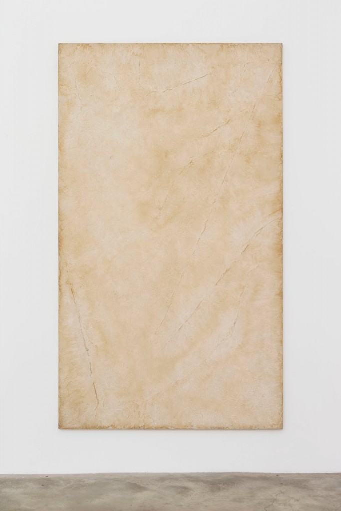 Chang-Sup CHUNG, "Tak 86033", 1986, Fibre de mûrier sur toile / Tak fiber on canvas, 240 x 140 cm Photo: Claire Dorn - Courtesy Galerie Perrotin