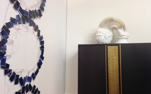 Liu Bolin and Li Hongbo at Galerie Magda Danysz